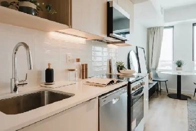 STUDIO À PARTIR DE 1525$ TOUT INCLUS/GRIFFINTOWN- VIEUX MONTREAL Image# 1