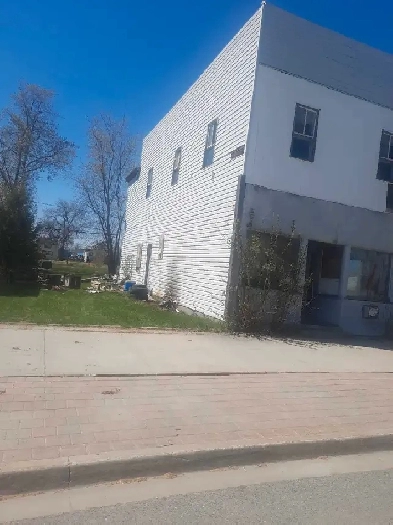 Small apt building Image# 1