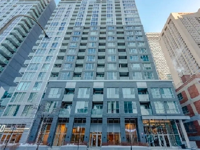 Condo big 2 bedroom   2 baths Downtown Montreal neat Bell Center Image# 1