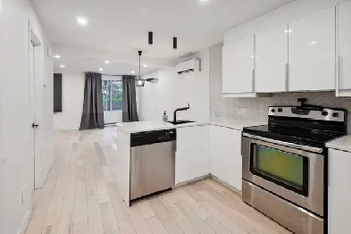 Joli condominium dans le village ! Image# 1