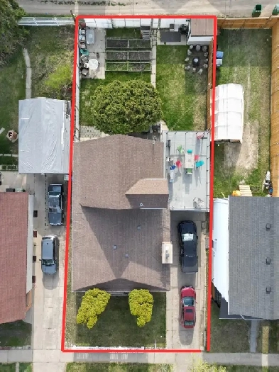 1526 ave D North Image# 1