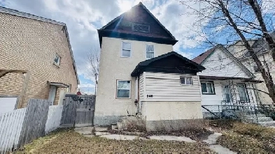 Amazing 3BR Investment Home for Sale - 846 Selkirk Avenue Image# 1
