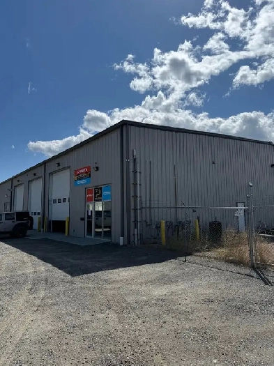 Industrial Warhouse / Building