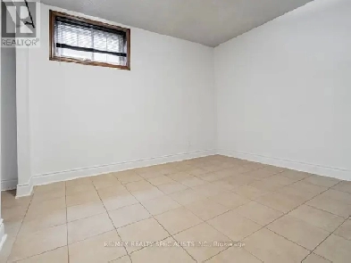 Basement ONE room immediately for Rent $450 on sharing basis Image# 2
