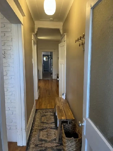 PETITE PATRIE  4 1/2   LOGEMENT IMPECCABLE Image# 1