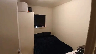 Affordable Sublet in Prime Waterloo Location Image# 1