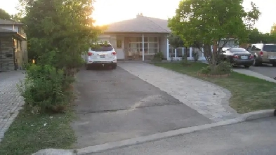 3 Bedroom House For Rent, Dufferin  & Finch Image# 2