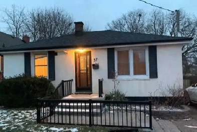 4 BEDROOM HOUSE FOR RENT IN BRAMPTON - QUEEN ST & KENNEDY RD Image# 1