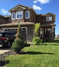 Beautiful Partially Furnished Home in Eagle Ridge (Upper) Image# 5