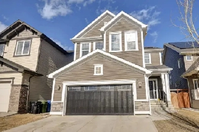 FANTASTIC LOCATION SPACIOUS 3 DEN / 3.5 BATH / FINISHED BASEMENT Image# 9