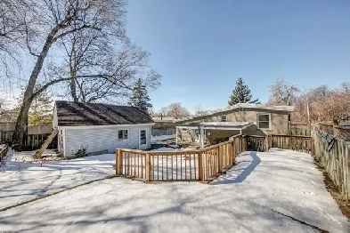 FULLHOUSE & SHARED ROOM AVAILABLE. HEART OF THE CITY BRAMPTON Image# 1