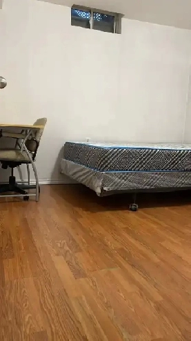 ROOM FOR RENT FULLY FURNISHED OWN LAUNDRY KITCHEN IN BASEMENT Image# 1