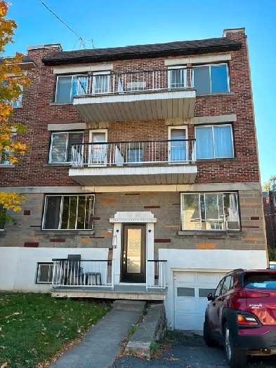 Appartement 4 et 1/2  Rénové Image# 1