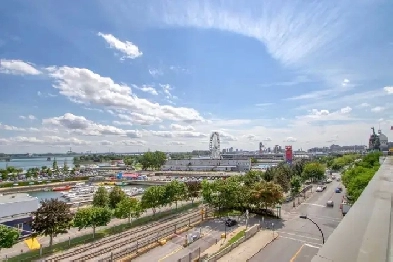 4 1/2 Condo in Old Montreal | Garage included Image# 1