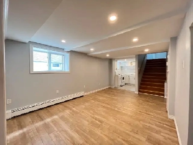 MIN TO UNIV, NEWLY UNIT, 6 APPLIANCES, QUIET, PET OK, WEST END Image# 1