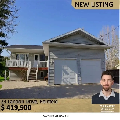Bungalow Home on a .75 Acre Lot just minutes away from Winkler! Image# 9