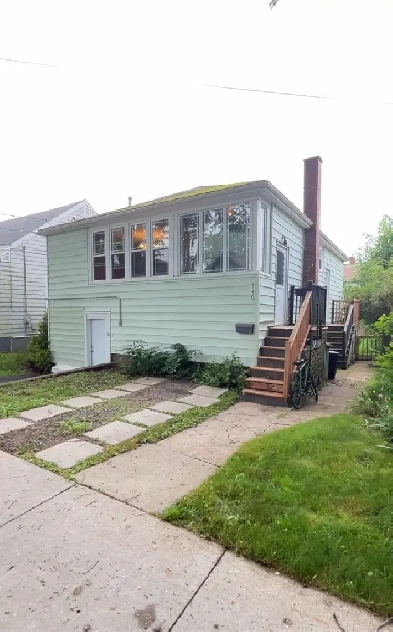 MIN TO UNIV, RENOVATED, 6 APPLIANCES, QUIET, PET OK, WEST END Image# 1