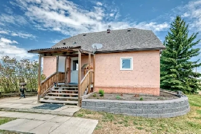 263059 Highway 604 Rural Ponoka County, AB T4L 2N5 Image# 9