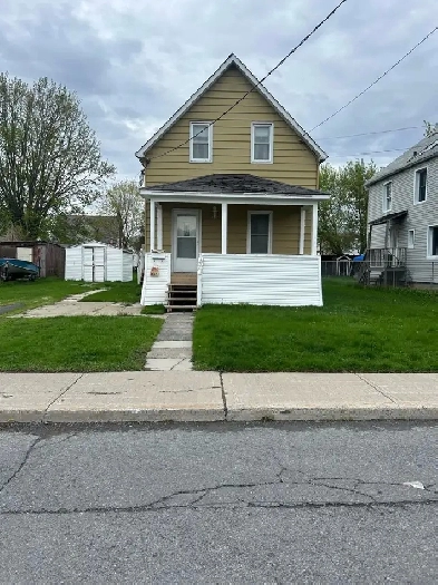 Charming 3-Bedroom Home Image# 9