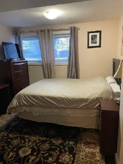Cozy Room for Rent in NW Image# 1