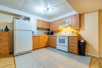 2 bedroom basement for rent Image# 1