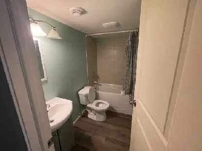 BASEMENT FOR RENT FOR GIRLs. June 1st Image# 1