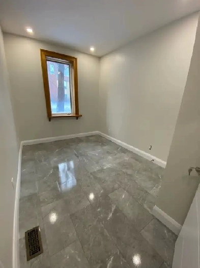 room rental Image# 4