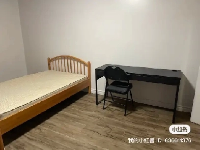 Room for one girl Image# 2