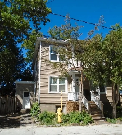 1.5 Bedroom Apartment for rent in Lebreton Flats Image# 1