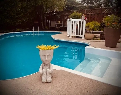 Lovely House with in ground Pool Image# 7