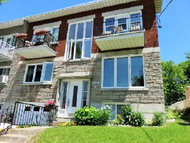 Ahuntsic, Magnifique 3½ - style condo - rénové Image# 1