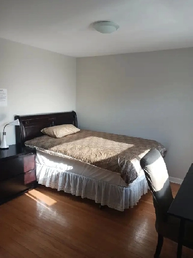 A private daily room with its own bathroom Image# 2