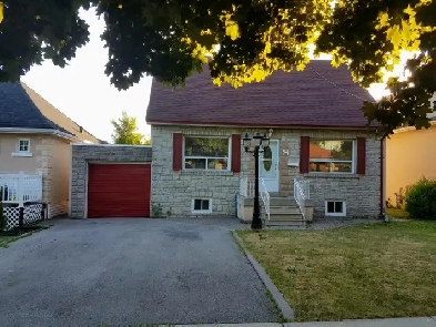 ROOMS FOR RENT IN A 3BR DETACHED HOUSE AT KEELE AND WILSON Image# 2