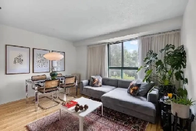 Fully furnished 1 BED 1 Bath   Indoor Parking heart of sud ouest Image# 1