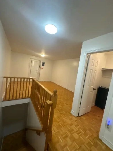 A room for rent shared with 4 men near yonge & finch Image# 1