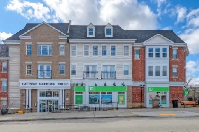 TOP FLOOR UNIT | UNDERGROUND PARKING | INSUITE LAUNDRY | DEN