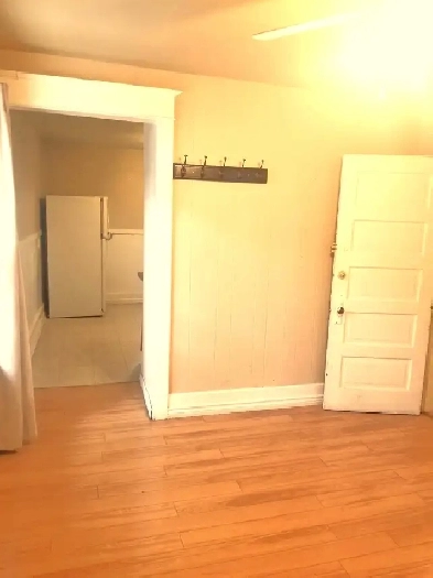 Downtown, Private Room in a  2-Bedroom Apartment! Image# 1