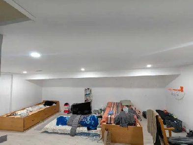 Spacious basement for rent Image# 1