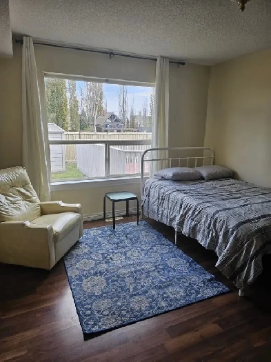 Large Room for Rent! Image# 1