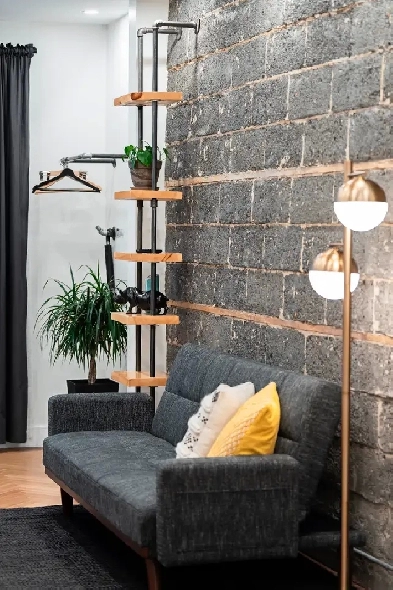 Studio Plateau Mont-Royal Image# 1