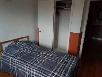 Chambre a louer metro cadilac Image# 1