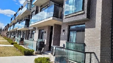 3bedroom Stacked town at high demand Bayview and Finch Image# 5