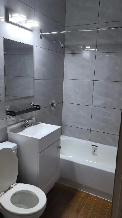 verdun metro 2 minutes walk 4 1/2 for rent Image# 1