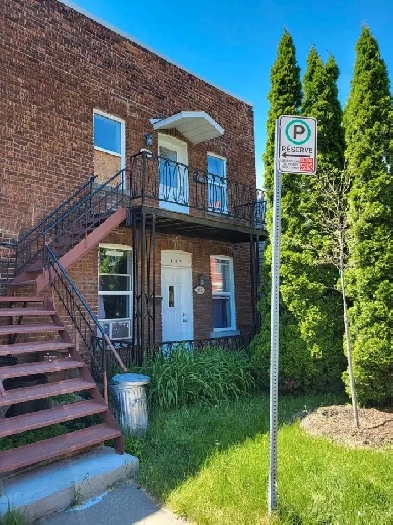 TOUT INCLUS AVEC INTERNETALL INCLUDED WITH WIFI Image# 1