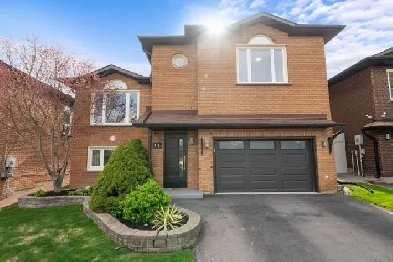 45 LIMESTONE CRES | WHITBY Image# 5