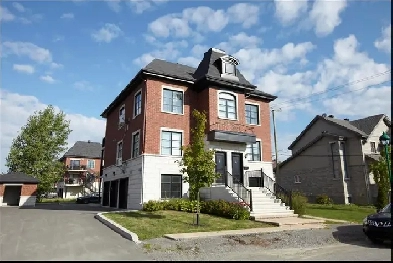 Condo Luxe 4 1\2 GARAGE Laval Montréal Anjou A25 tout inclus Image# 4