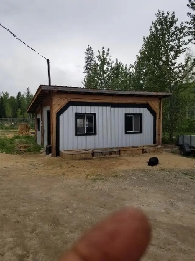 Cozy cabin for rent on acreage Image# 2