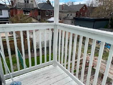 single room for rent Image# 3
