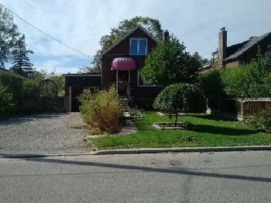 South lakeshore /Twenty seventh street 2 bedrooms plus den Asap Image# 1