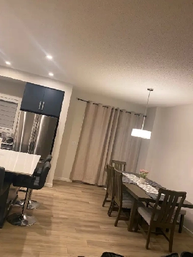 Room for rent Image# 4